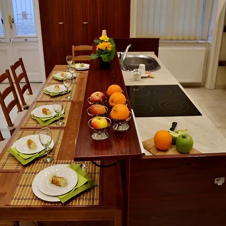 Gabriel * Будапешт